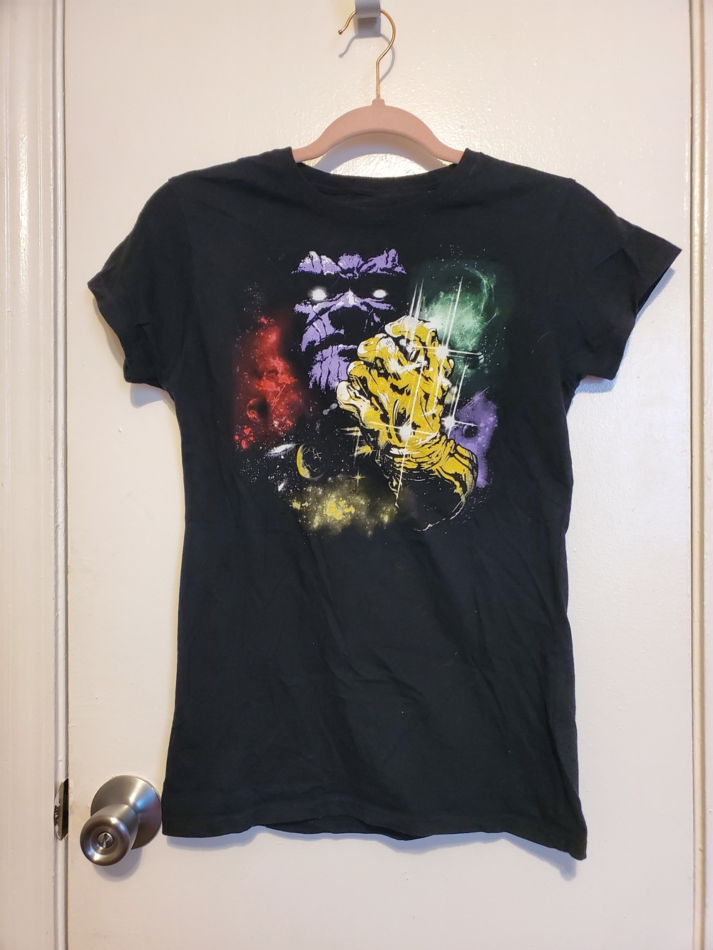 Marvel Black Thanos Infinity Gauntlet Graphic Tee